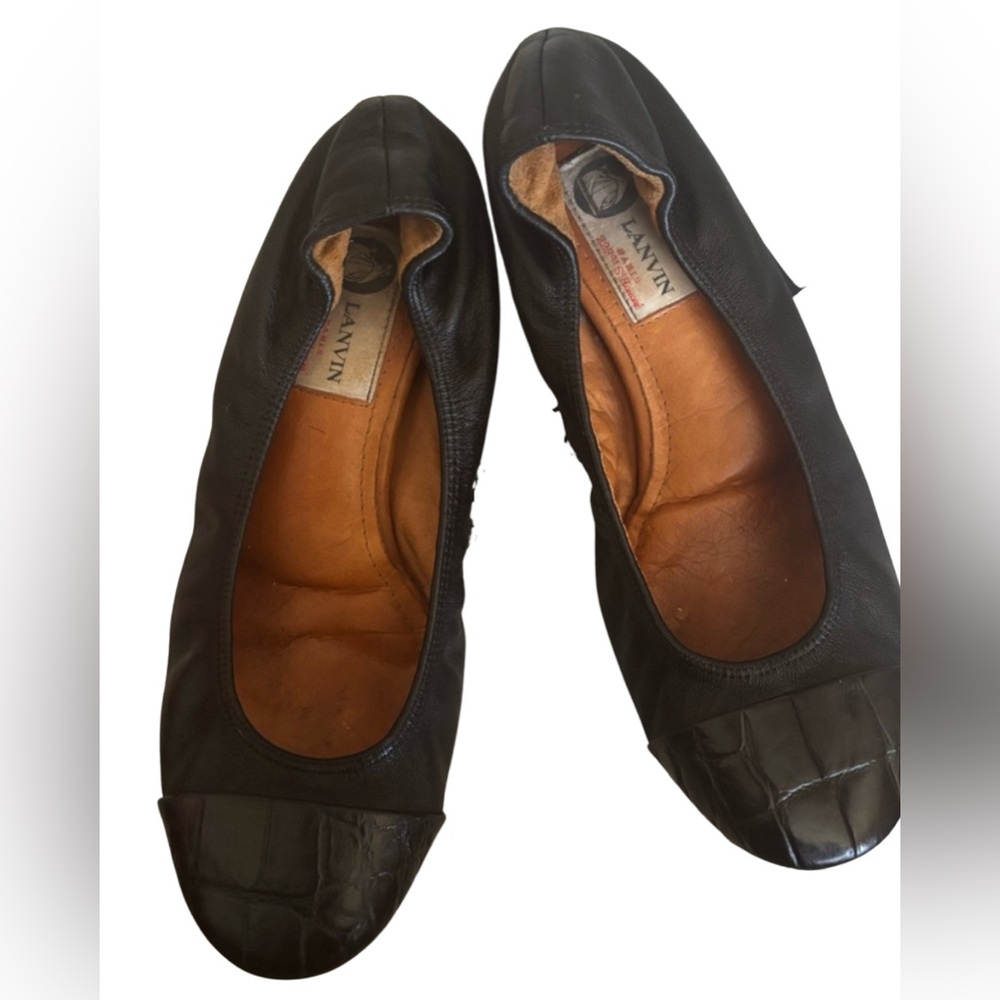 Lanvin Black Leather Ballet Flats - Size 7 (marked 8.5) - Like New!